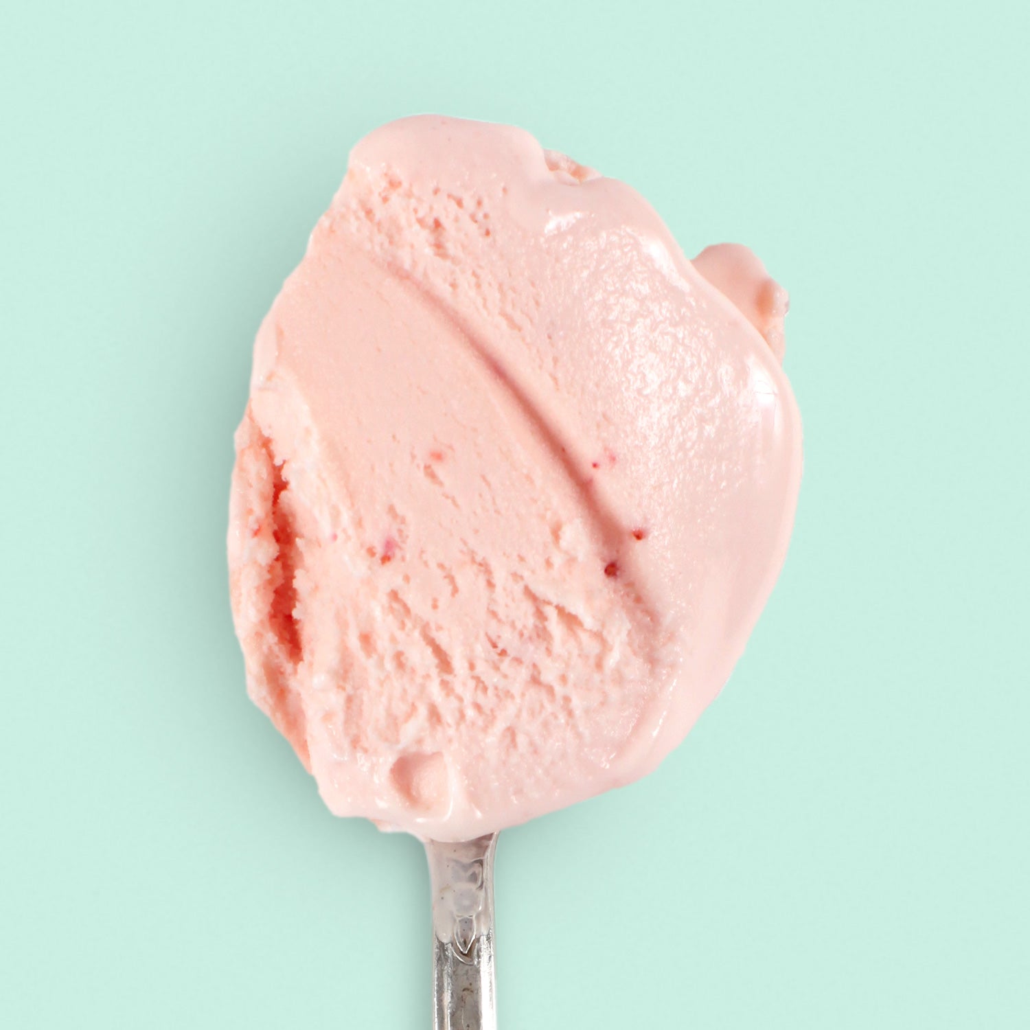 Strawberry Buttermilk Pint Jeni's Splendid Ice Creams   